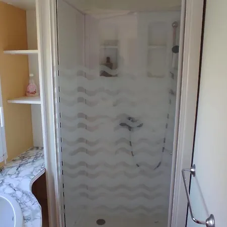 A Casinha Do Gui 別荘 *